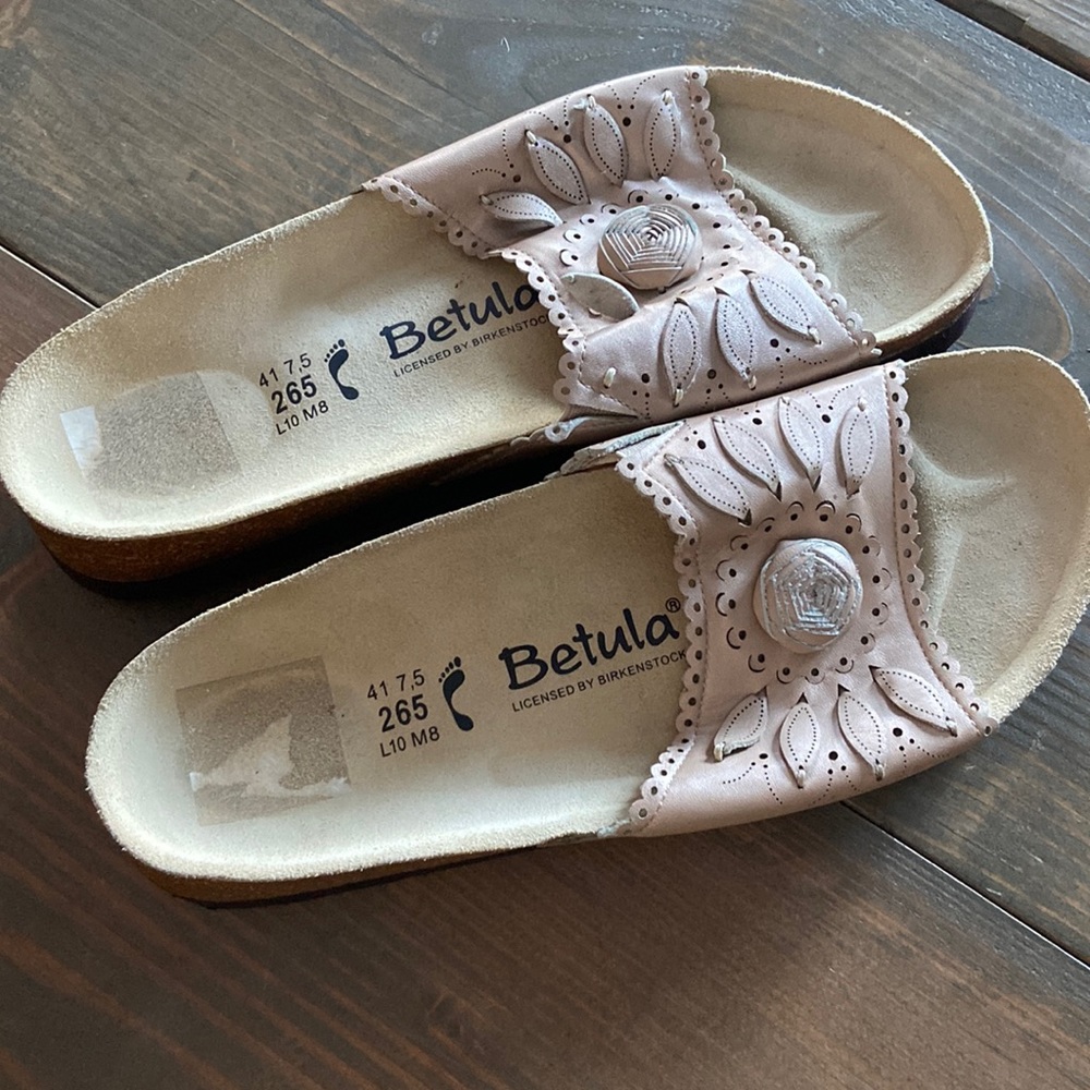 Like new Betula by Birkenstock. Womens sandals